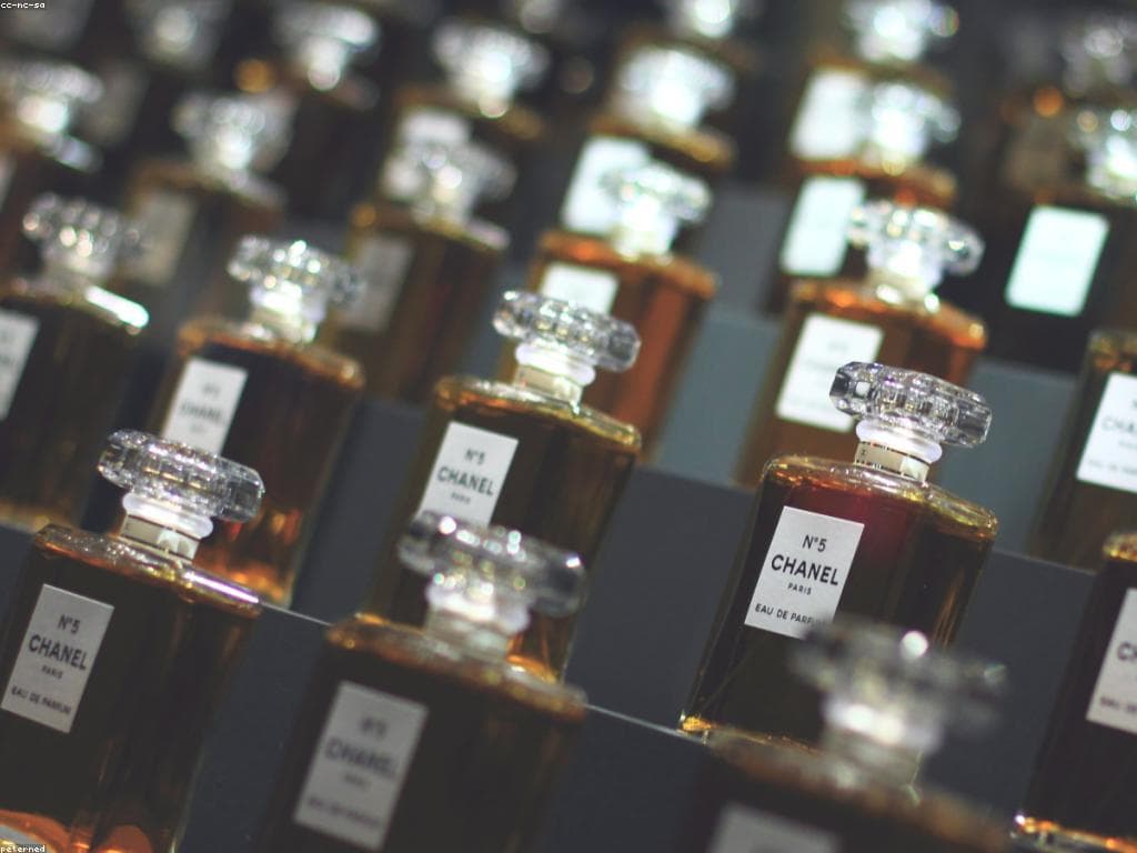 Flacon de parfum Ambre nuit